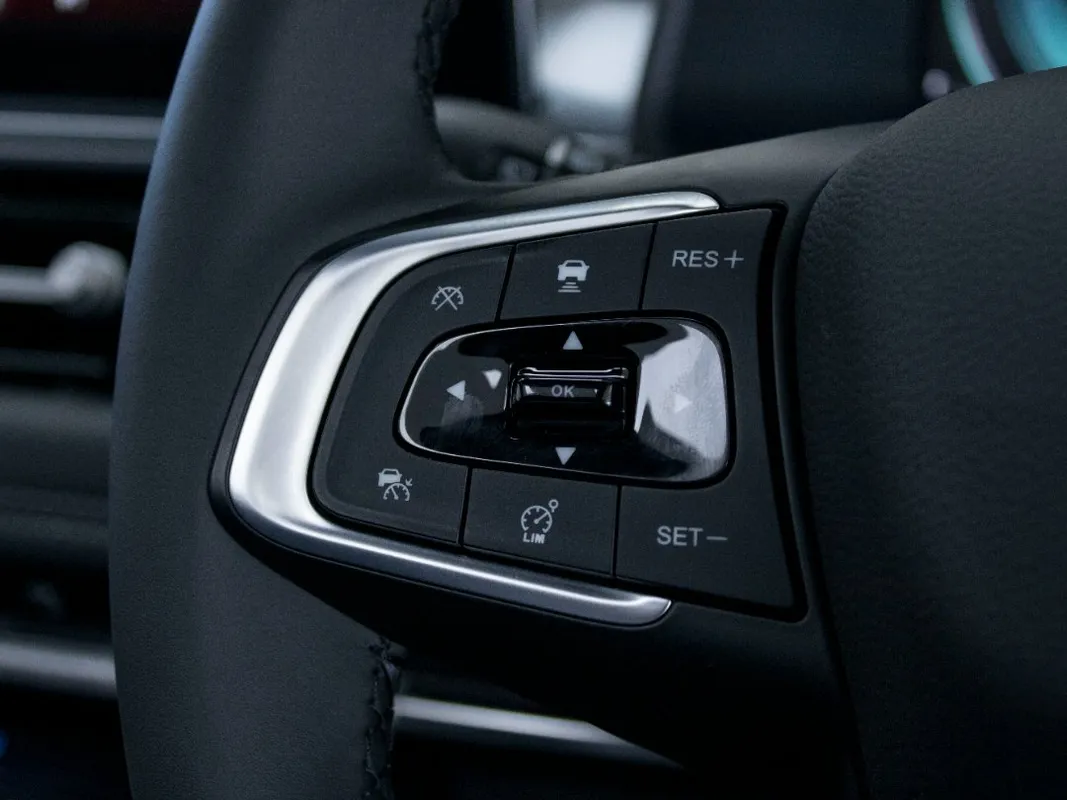 Chery Tiggo 8 Pro Max 2.0 TGDi Executive DCT - Image 12