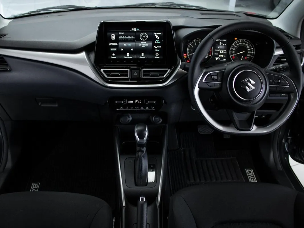 Suzuki Baleno 1.5 GLX A/T - Image 11