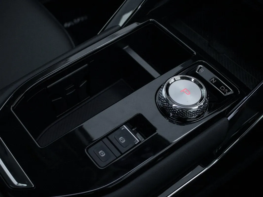 Haval H6 2.0T S-Luxury 7DCT 4WD - Image 16