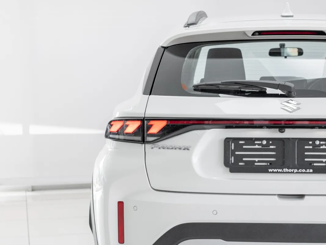 Suzuki Fronx 1.5 GL 4-Auto - Image 4