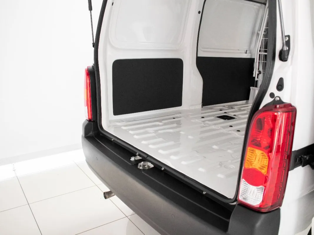 Suzuki Eeco 1.2 2WD 5MT - Image 7