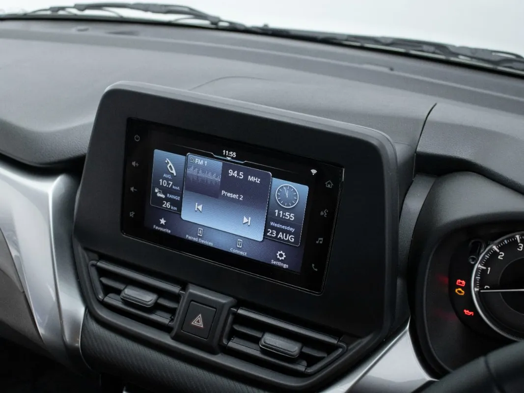 Suzuki Fronx 1.5 GL 5MT - Image 12