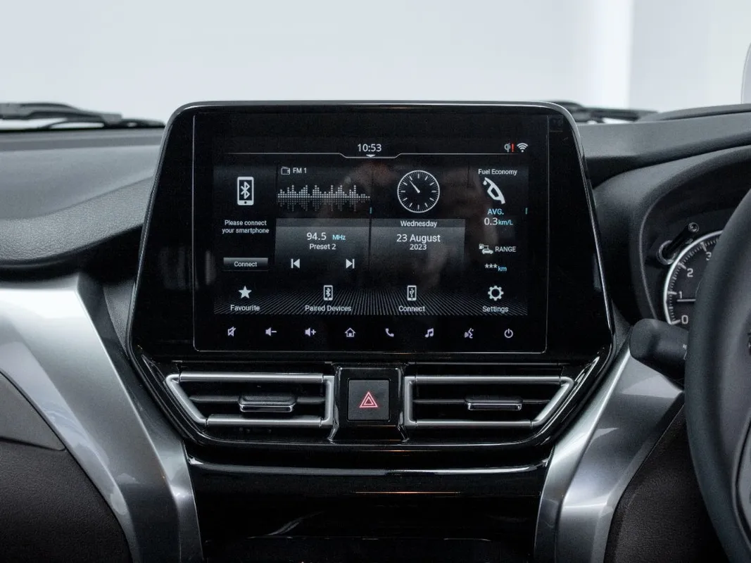 Suzuki Fronx 1.5 GLX 4-Auto - Image 11