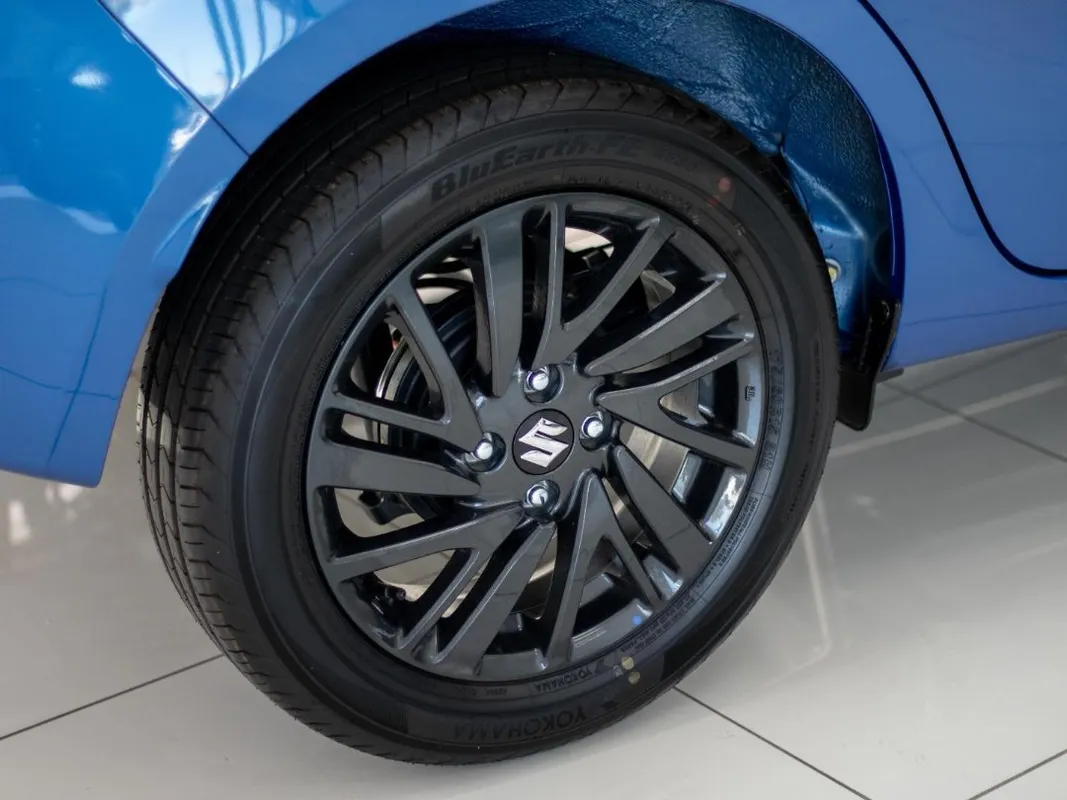 Suzuki Celerio 1.0 GL AMT - Image 4