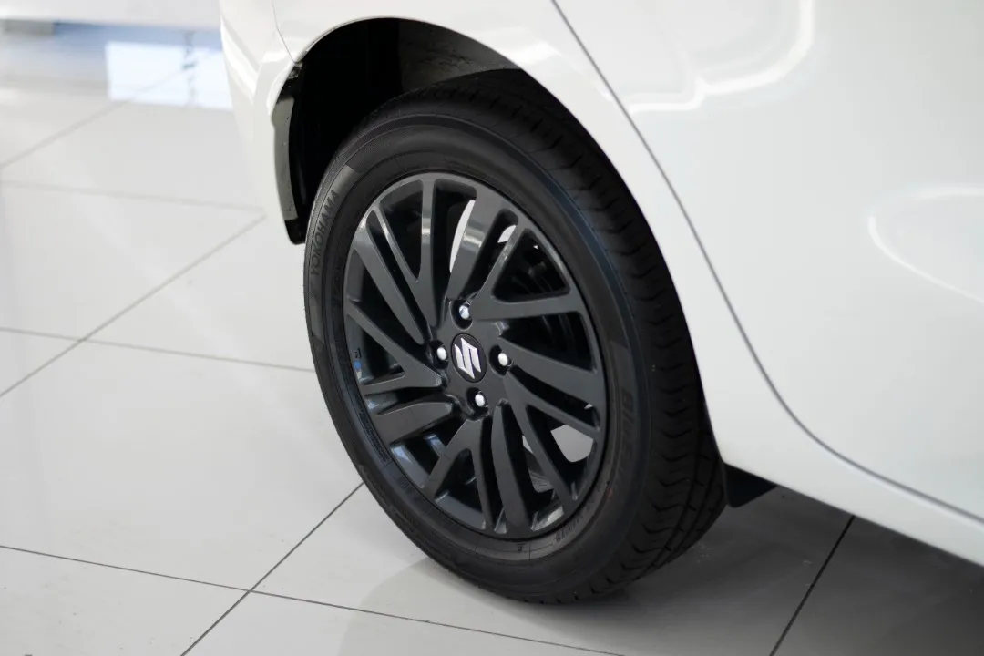 Suzuki Celerio 1.0 GL - Image 7