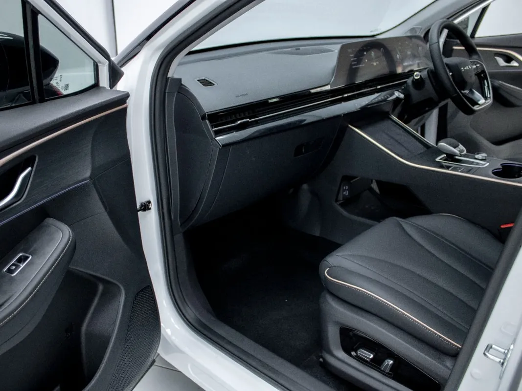 OMODA C5 1.5T Elegance S - Image 22