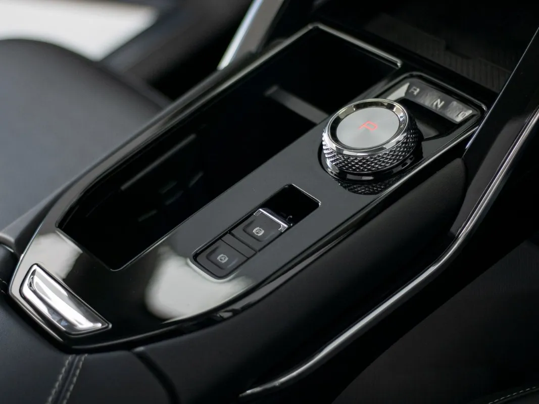 Haval H6 1.5T Hybrid DHT Ultra Luxury - Image 12