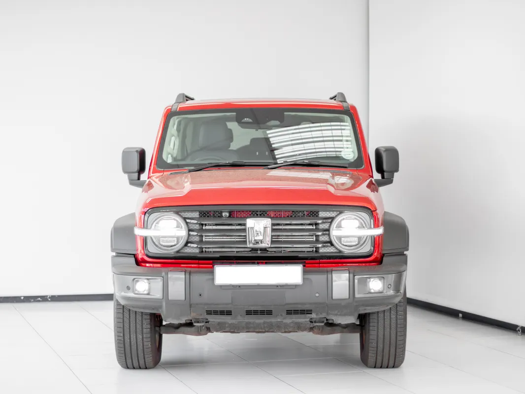 GWM Tank 300 2.0T HEV 9HAT 4X4 Super Luxury - Image 3