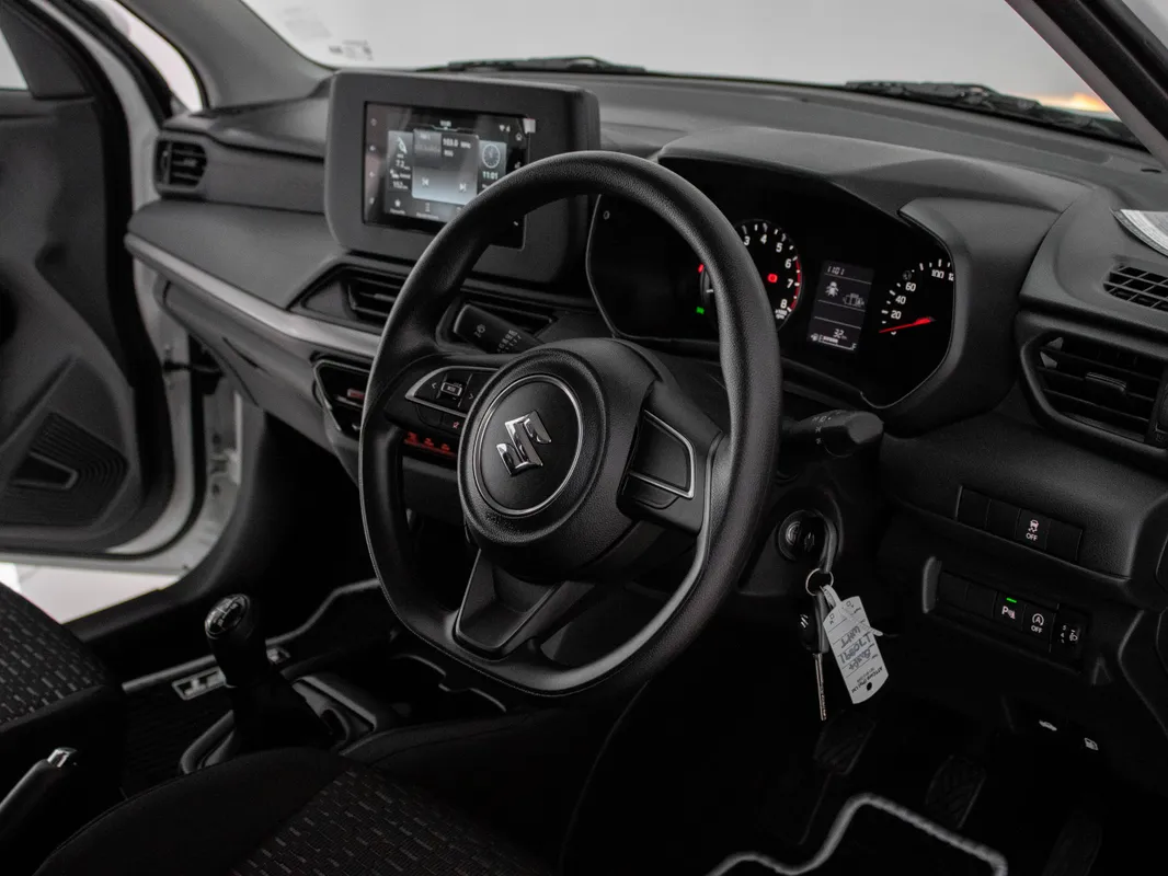 Suzuki Swift 1.2 GL+ MT - Image 4