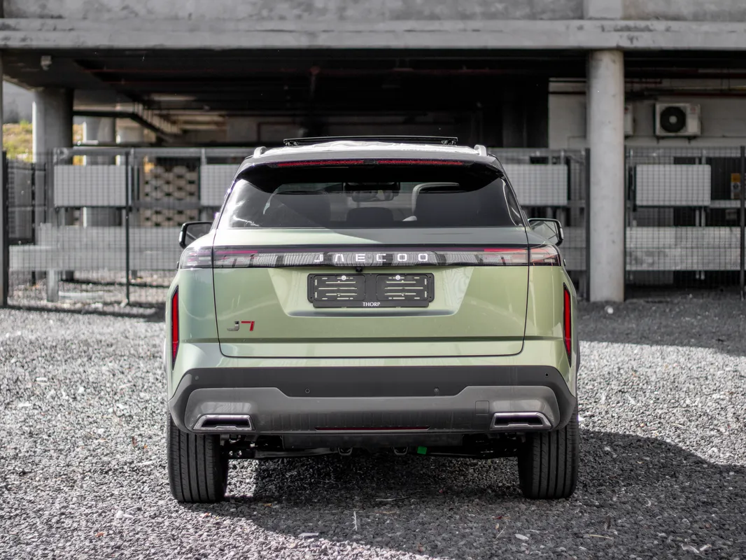 JAECOO J7 1.6T Glacier - Image 2