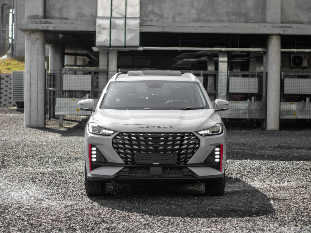 Jetour X70 Plus 1.5T Deluxe - Image 4