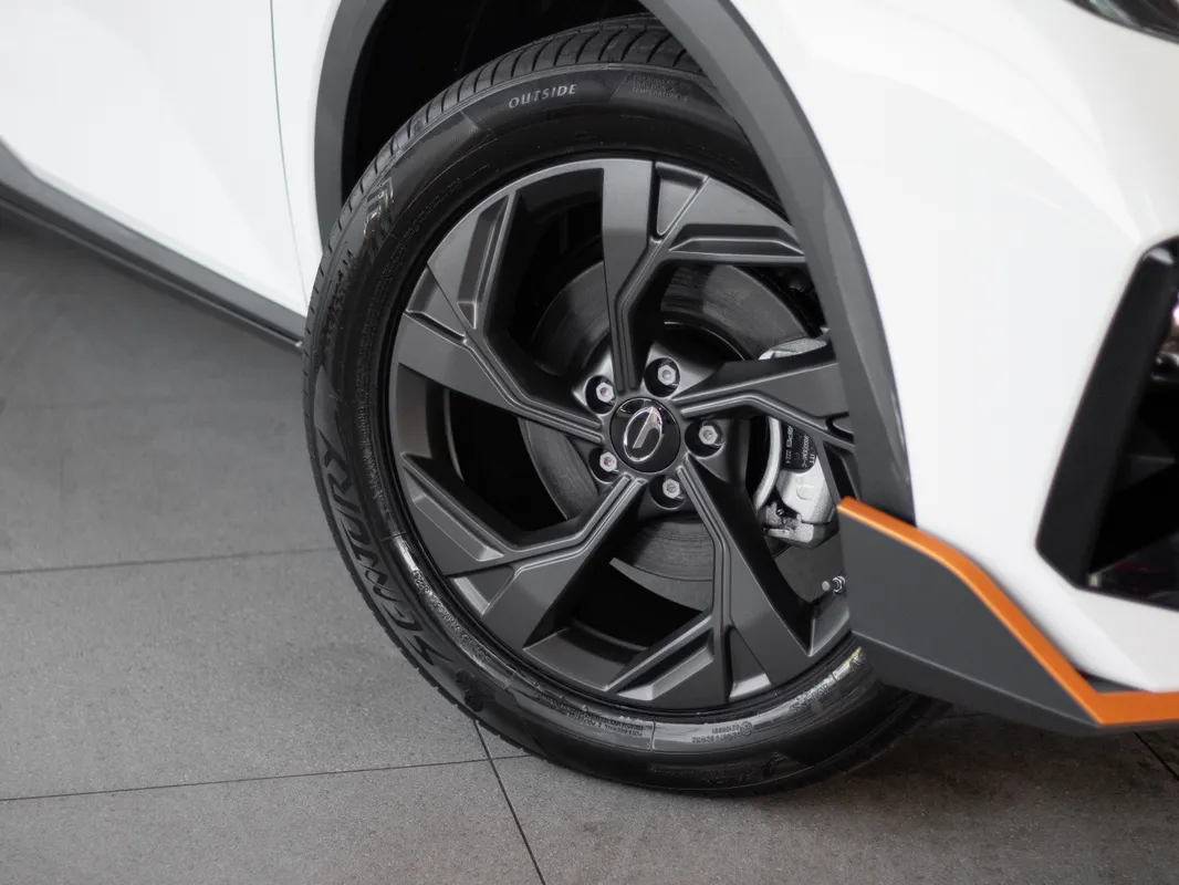 GAC GS3 EMZOOM 1.5T R-Style - Image 3