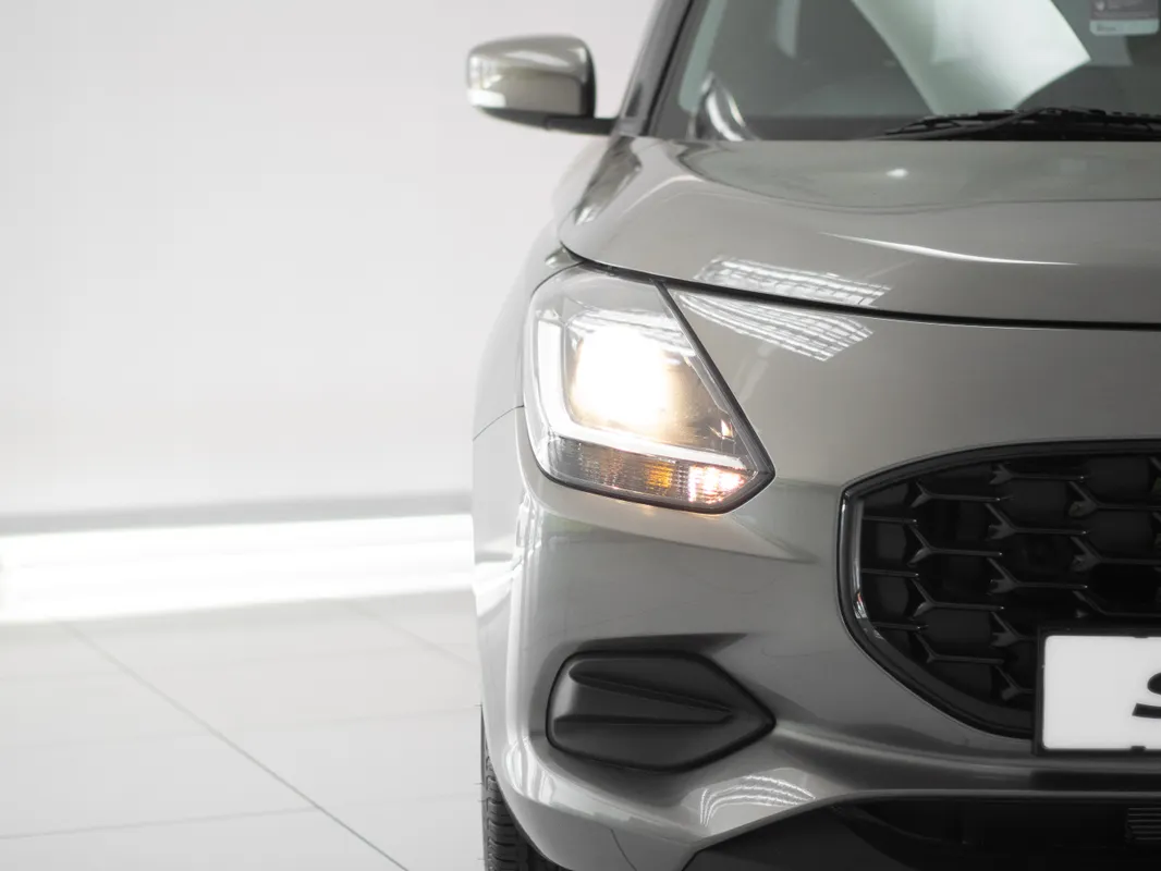 Suzuki Swift 1.2 GL+ CVT - Image 6