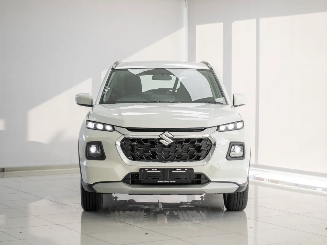 Suzuki Grand Vitara 1.5 GL - Image 2