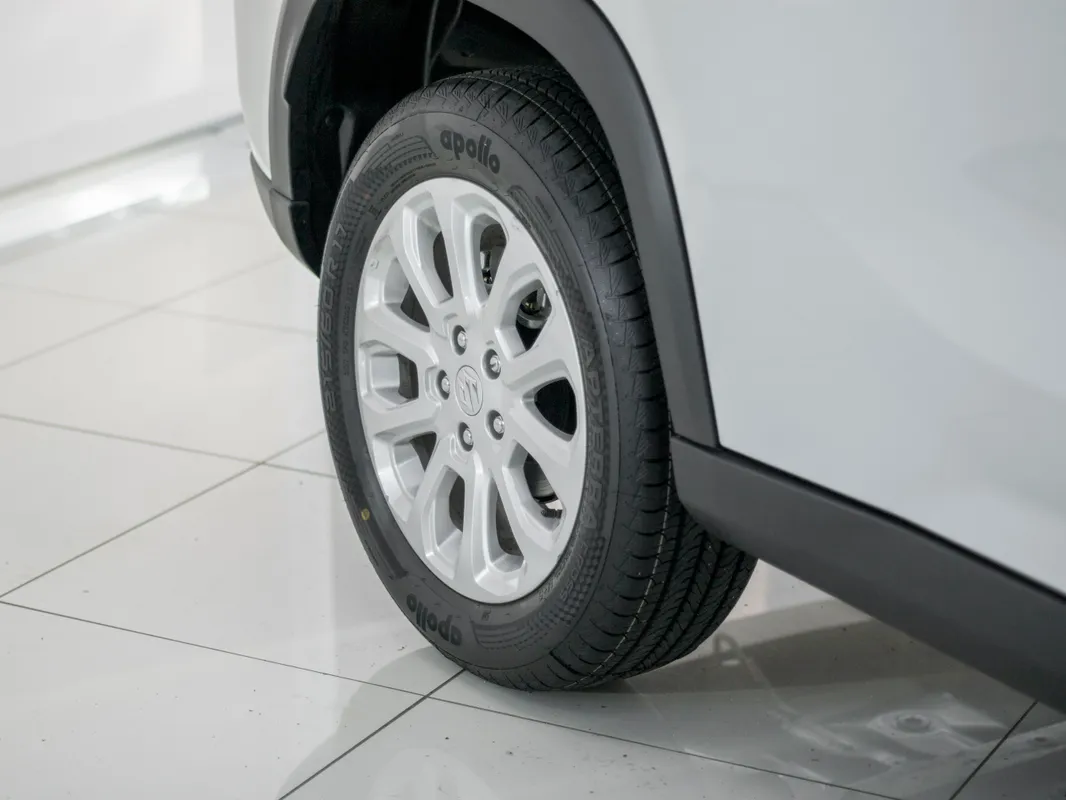 Suzuki Grand Vitara 1.5 GL - Image 6