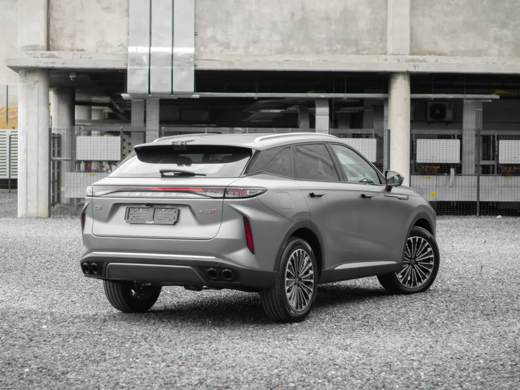 OMODA C9 2.0T Explore AWD - Image 4