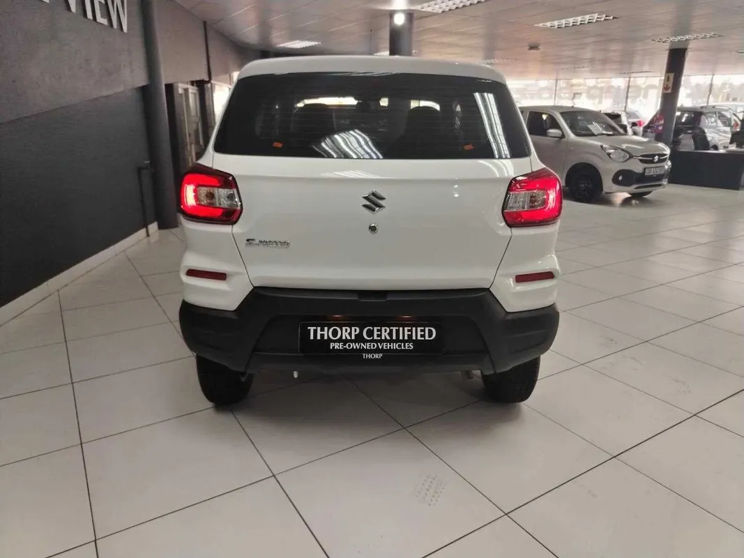 Suzuki S-Presso 1.0 GL+ AMT - Image 3