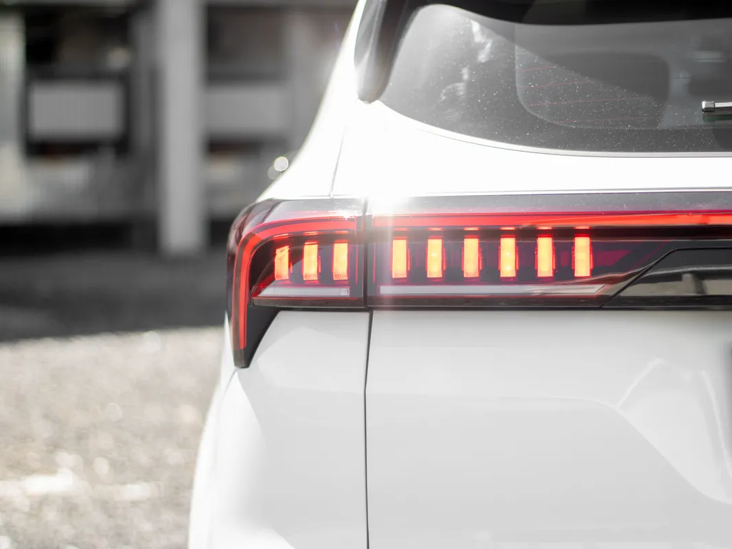 Jetour X70 Plus 1.5T Momentum - Image 4