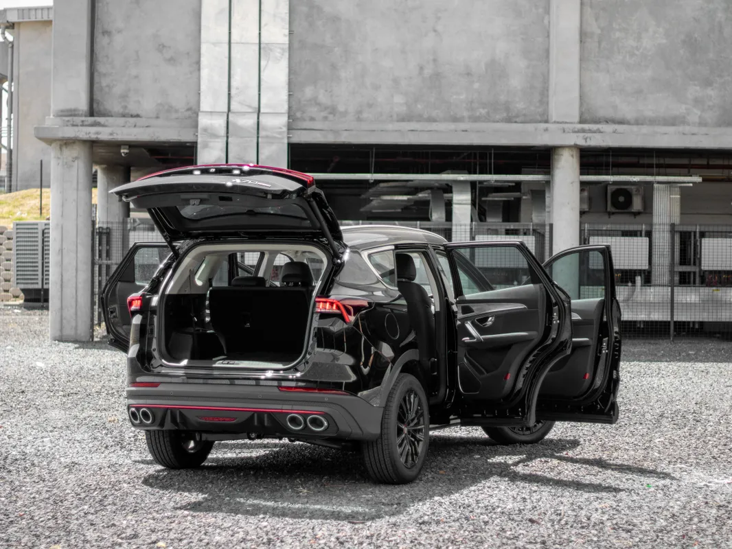 Jetour X70 Plus 1.5T Momentum - Image 6