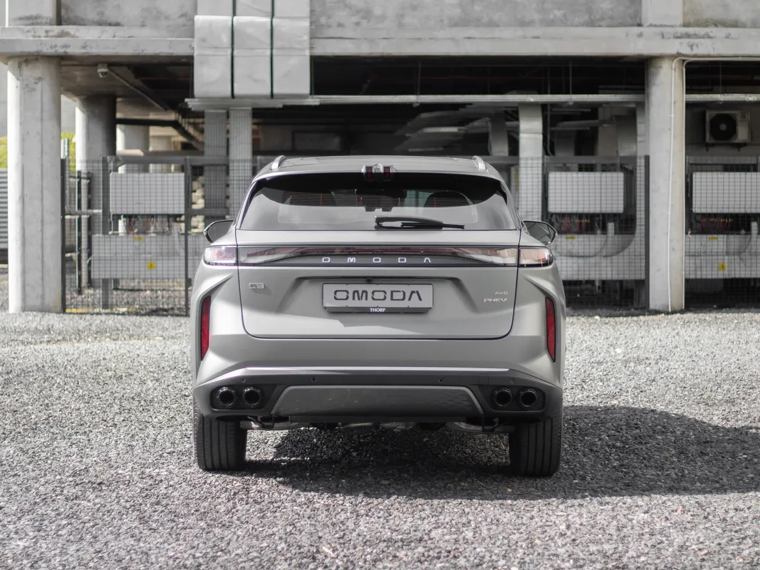 OMODA C9 1.5T AWD PHEV - Image 9