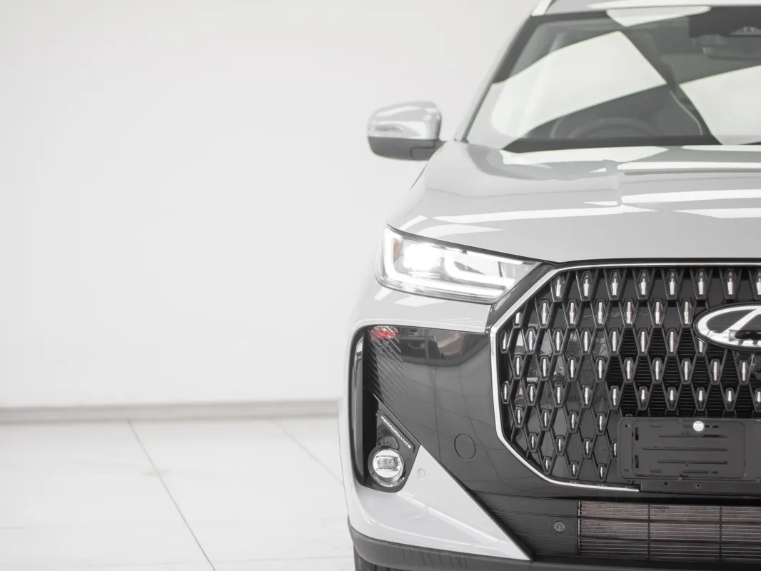 Chery Tiggo 7 1.5T CSH Plus DHT (PHEV) - Image 3