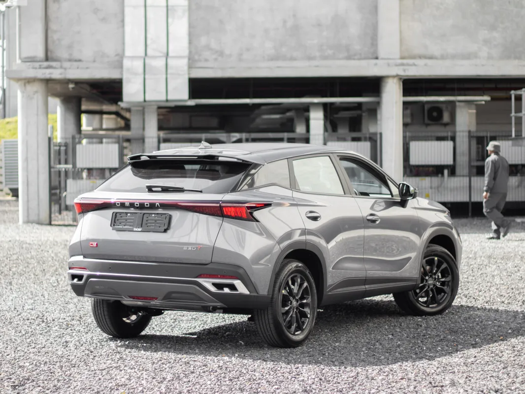 OMODA C5 1.5 Street - Image 8