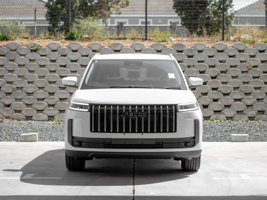 JAECOO J5 1.5T Inferno - Image 2