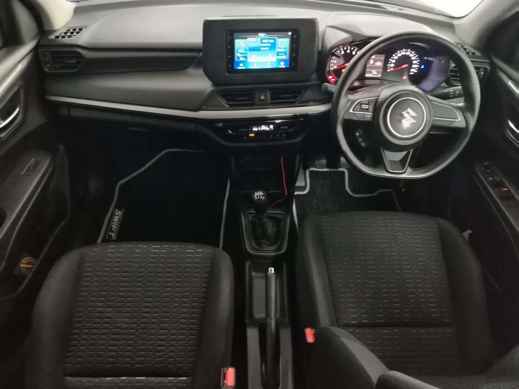 Suzuki Swift 1.2 GL+ MT - Image 6