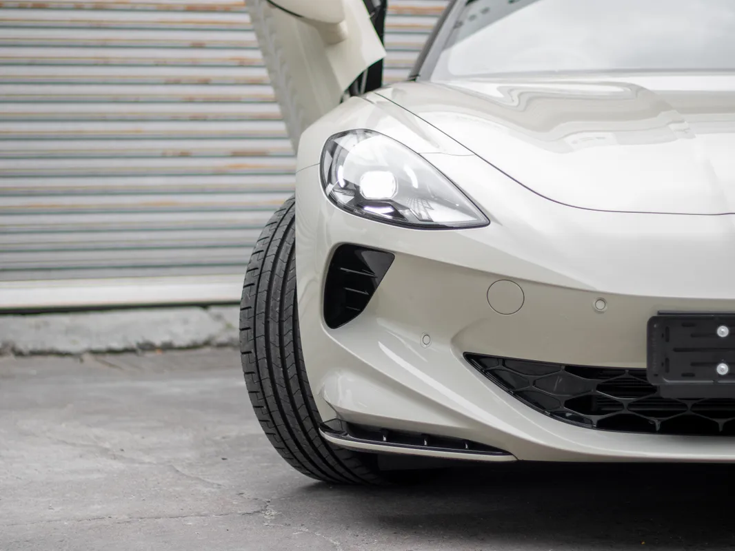 MG Cyberster Dual Motor 4WD Roadster - Image 4