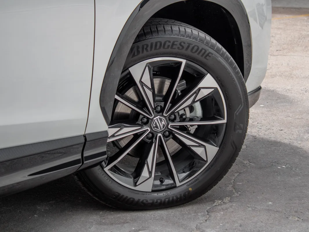 MG HS 1.5T DCT Luxury - Image 7