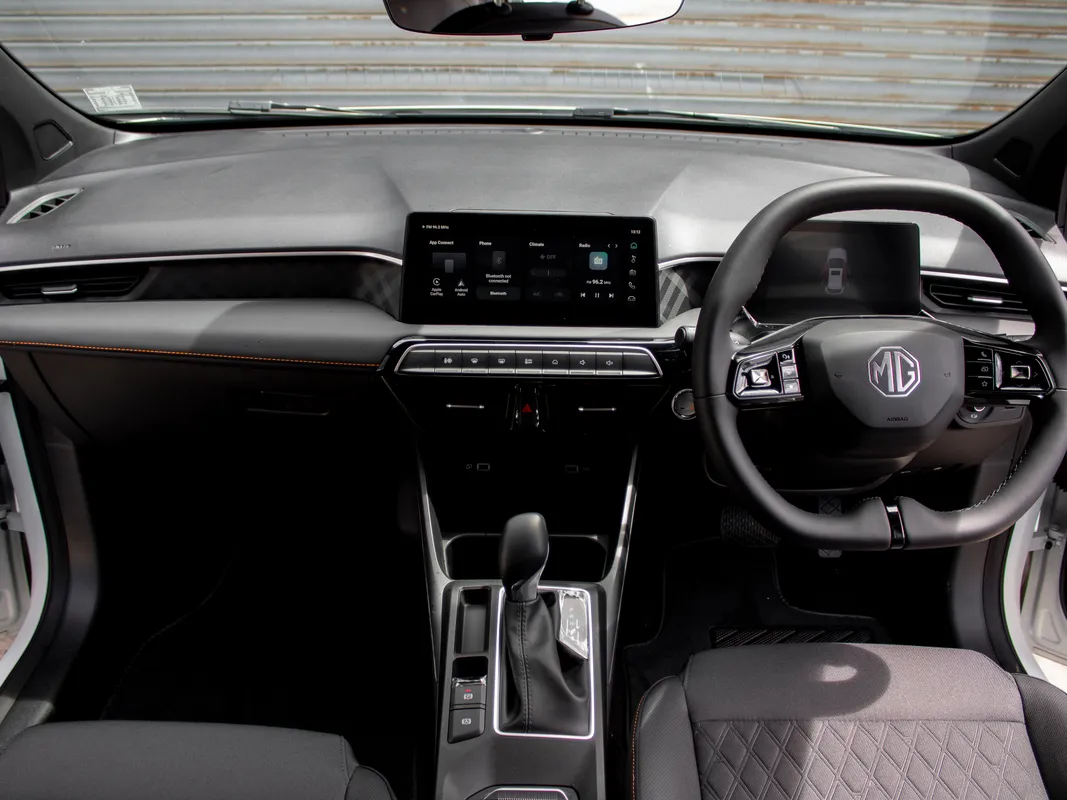 MG3 1.5L CVT Luxury - Image 8