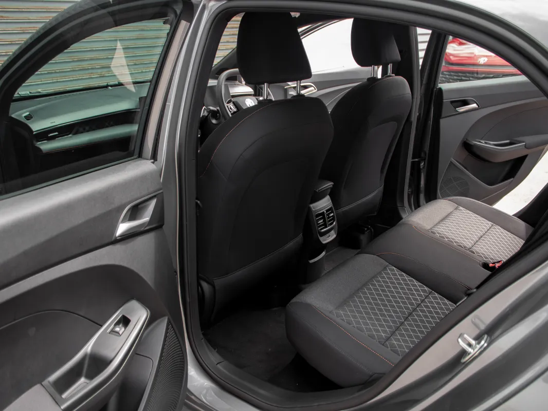 MG3 1.5L CVT Luxury - Image 10