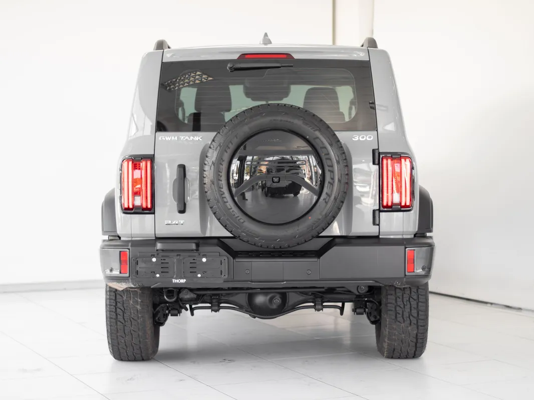 GWM Tank 300 2.0T 8AT 4X4 Super Luxury - Image 4