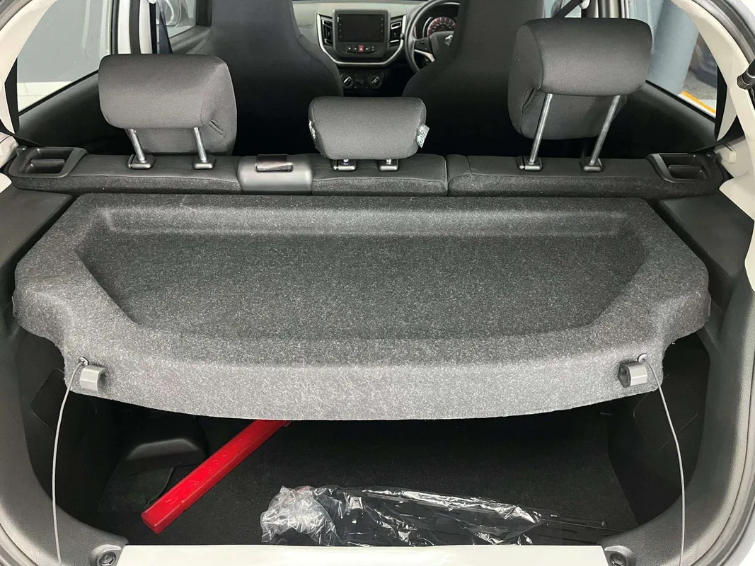 Suzuki Celerio 1.0 GL AMT - Image 5