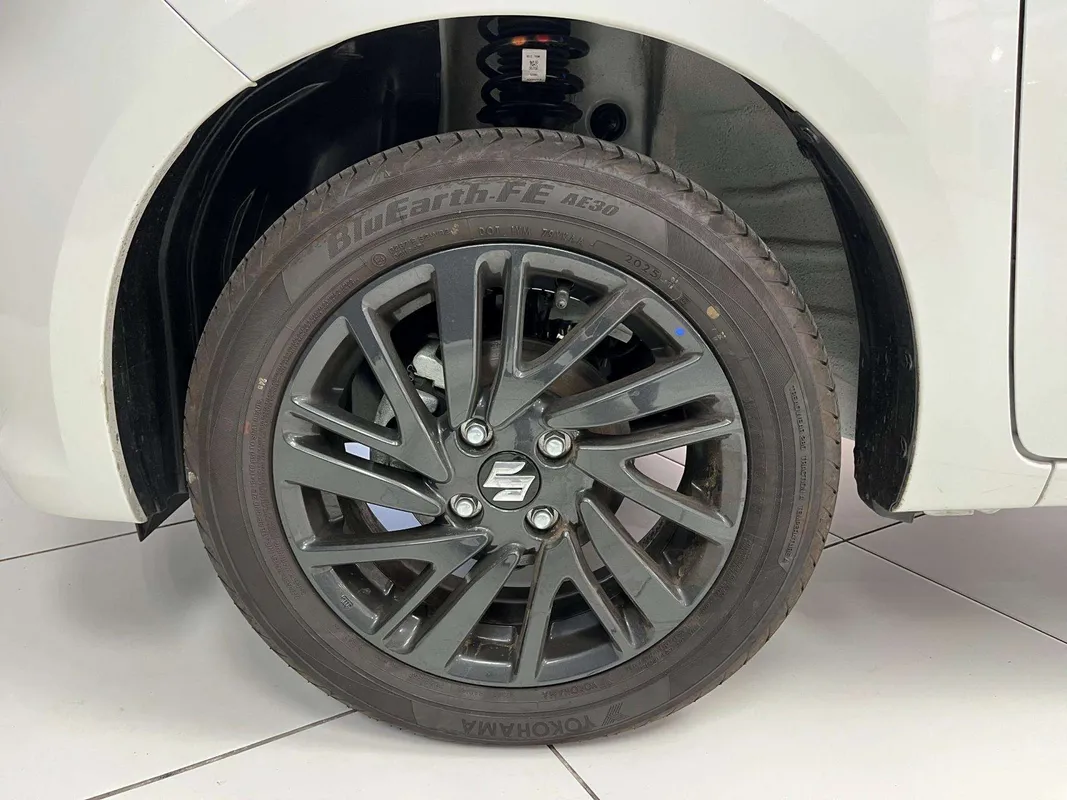 Suzuki Celerio 1.0 GL AMT - Image 9