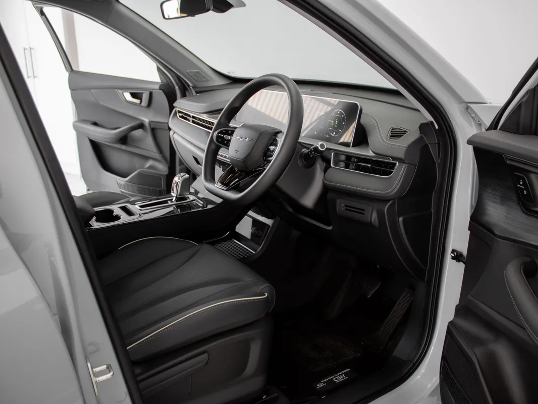 Chery Tiggo 4 Cross 1.5 HEV Elite DHT - Image 8