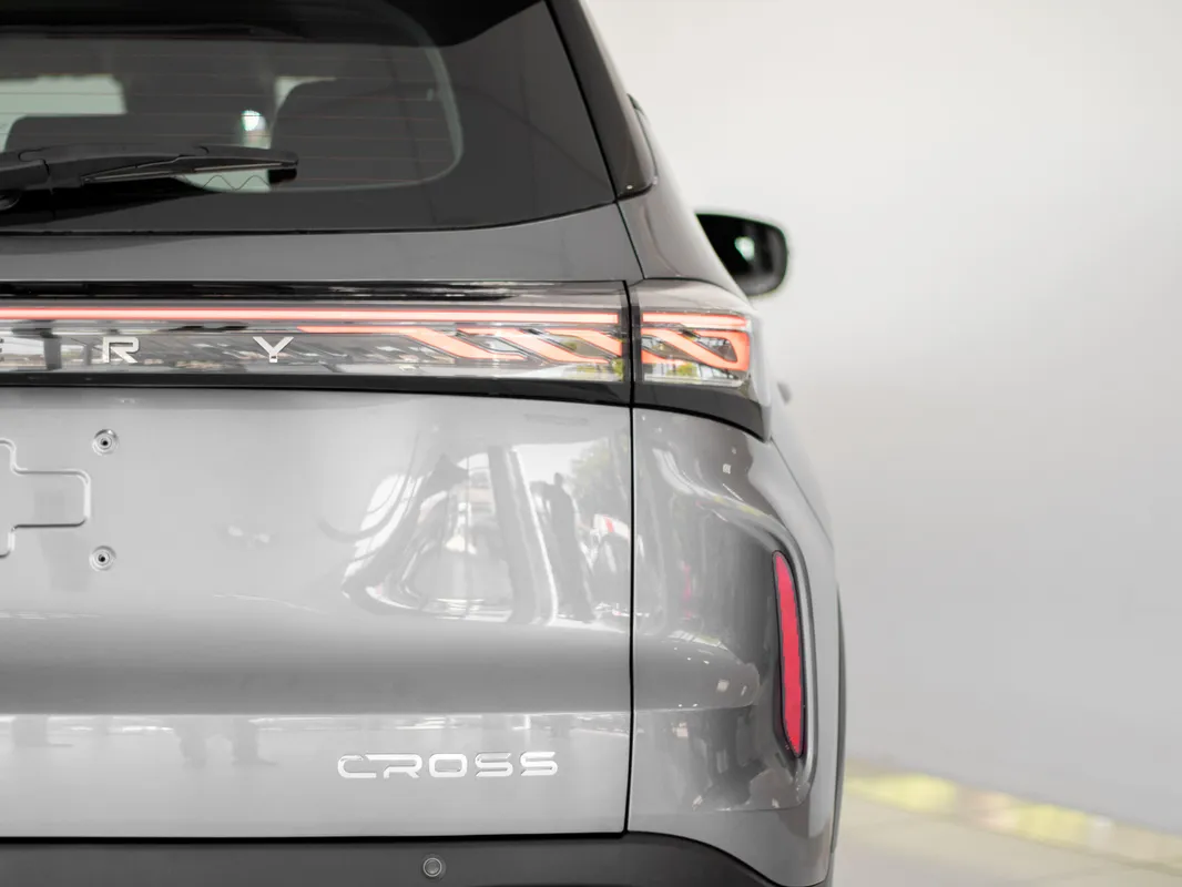 Chery Tiggo 4 Cross 1.5T Comfort DCT - Image 4