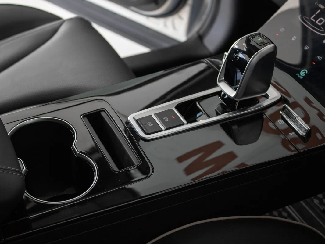 Chery Tiggo 4 Cross 1.5T Comfort DCT - Image 13