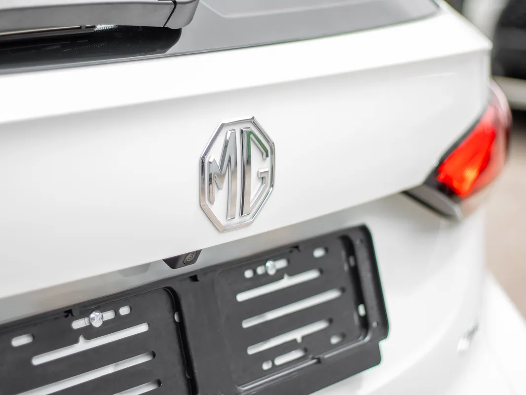 MG ZS Pro 1.5T CVT Luxury - Image 6