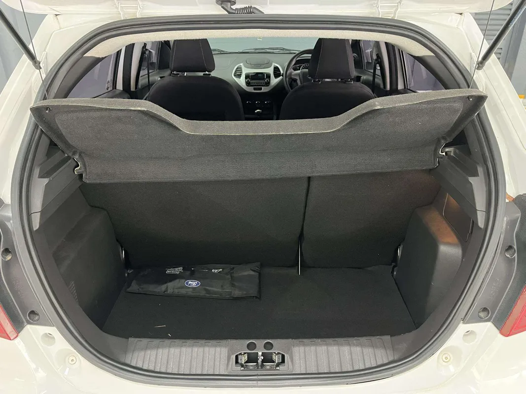 Ford Figo hatch 1.5 Trend - Image 5