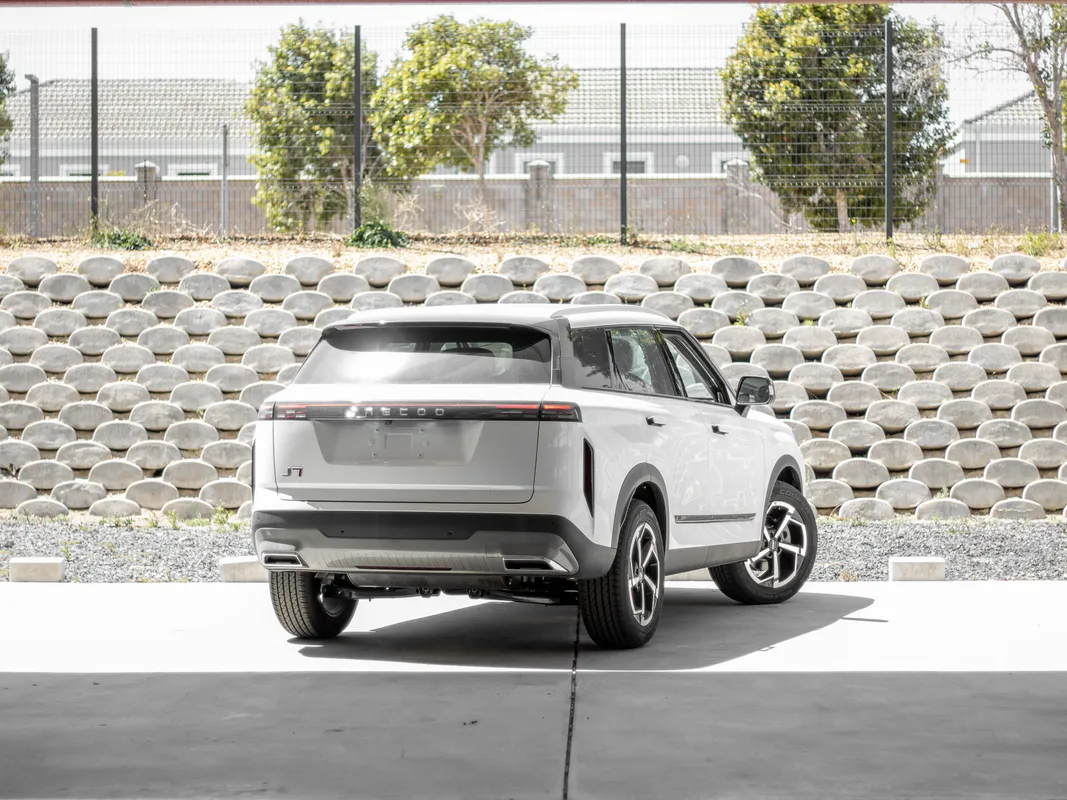 JAECOO J7 1.6T Vortex - Image 8