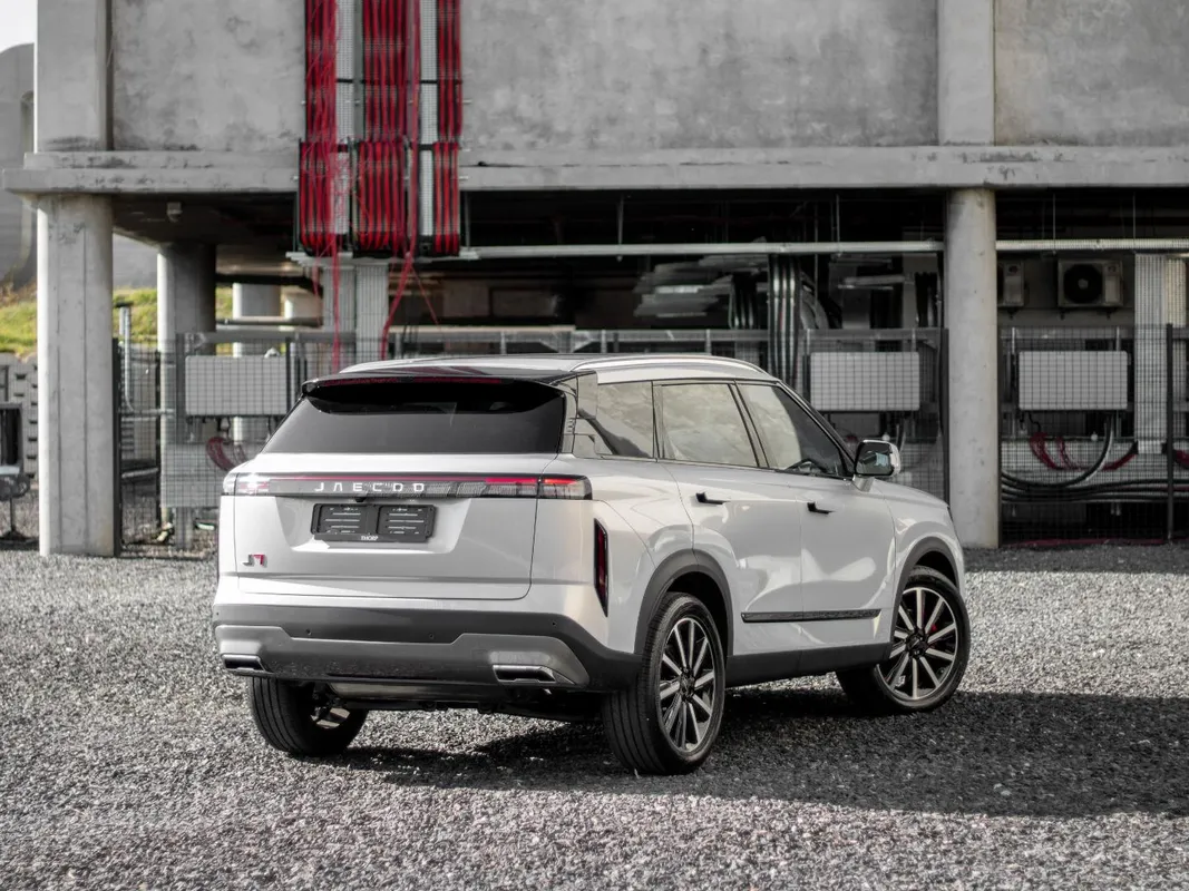 JAECOO J7 1.6T Vortex - Image 6