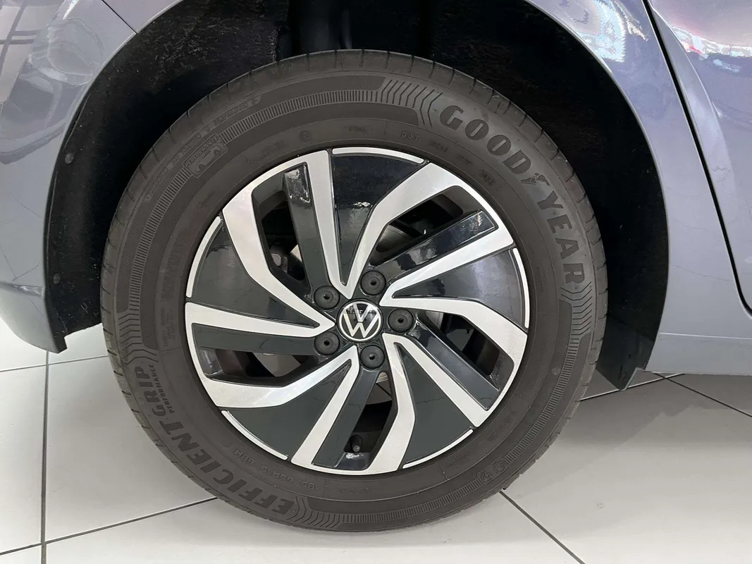 Volkswagen Polo 1.0 TSI Life DSG - Image 9