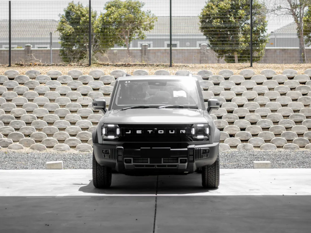 Jetour T2 Xplora 2.0TD+7DCT 4WD - Image 2