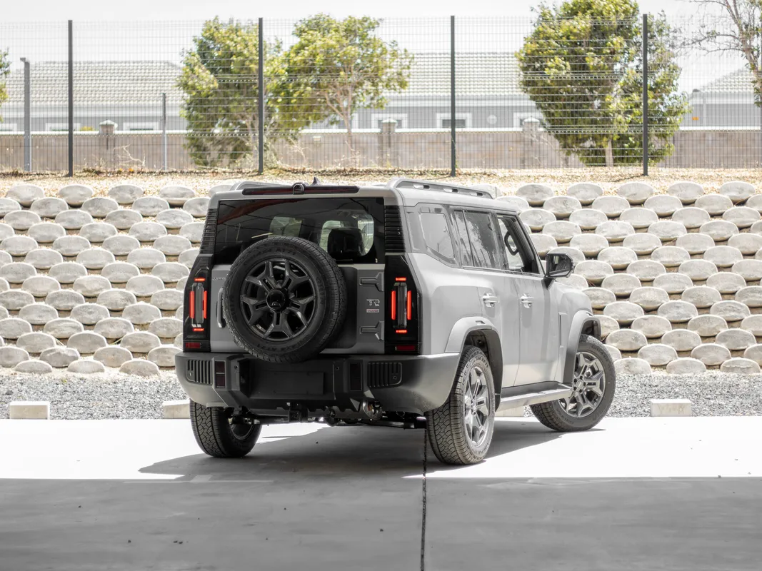 Jetour T2 Xplora 2.0TD+7DCT 4WD - Image 10