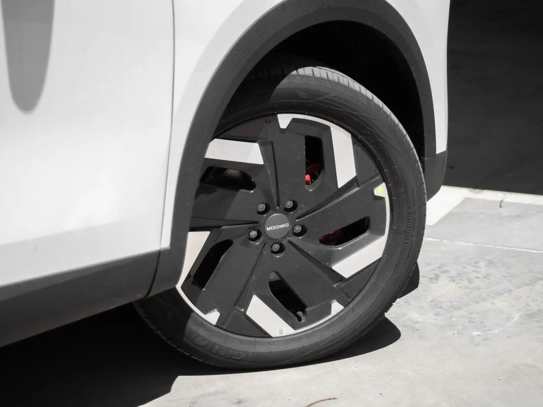 OMODA C7 1.6T Luxury - Image 14