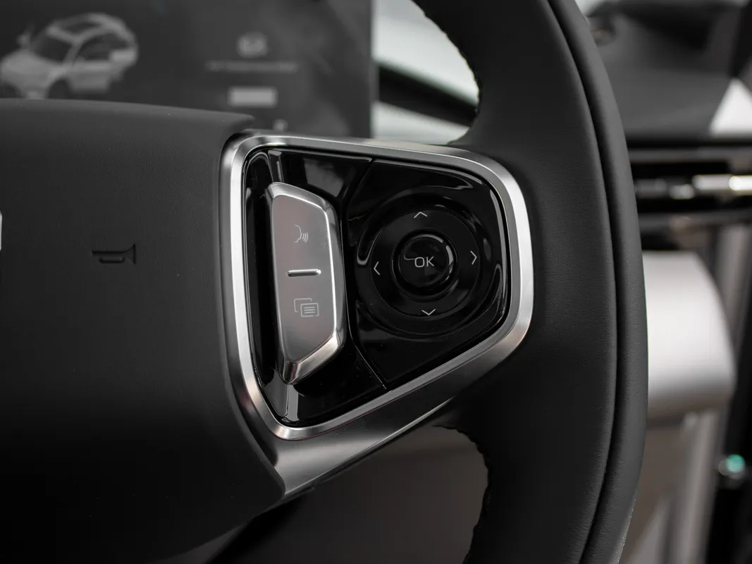 Geely E5 EM-i Aspire - Image 12