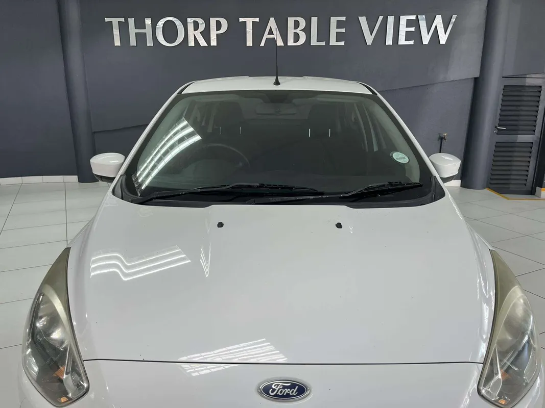 Ford Figo sedan 1.5 Trend - Image 10