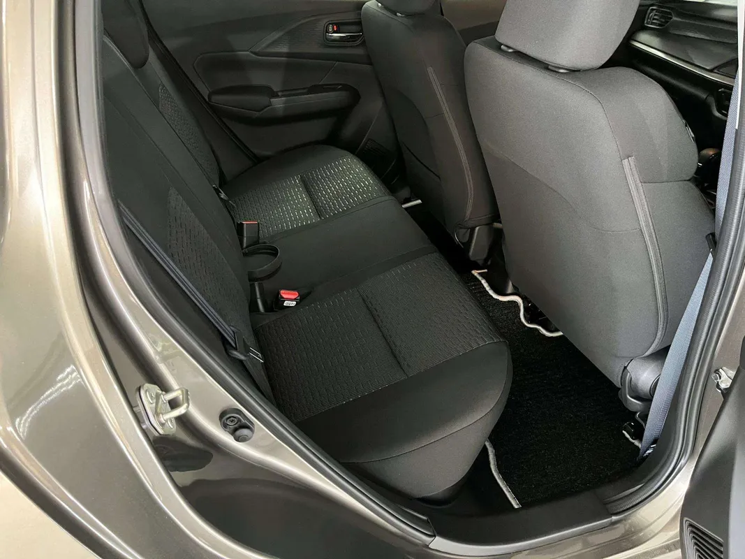 Suzuki Swift 1.2 GL+ CVT - Image 7