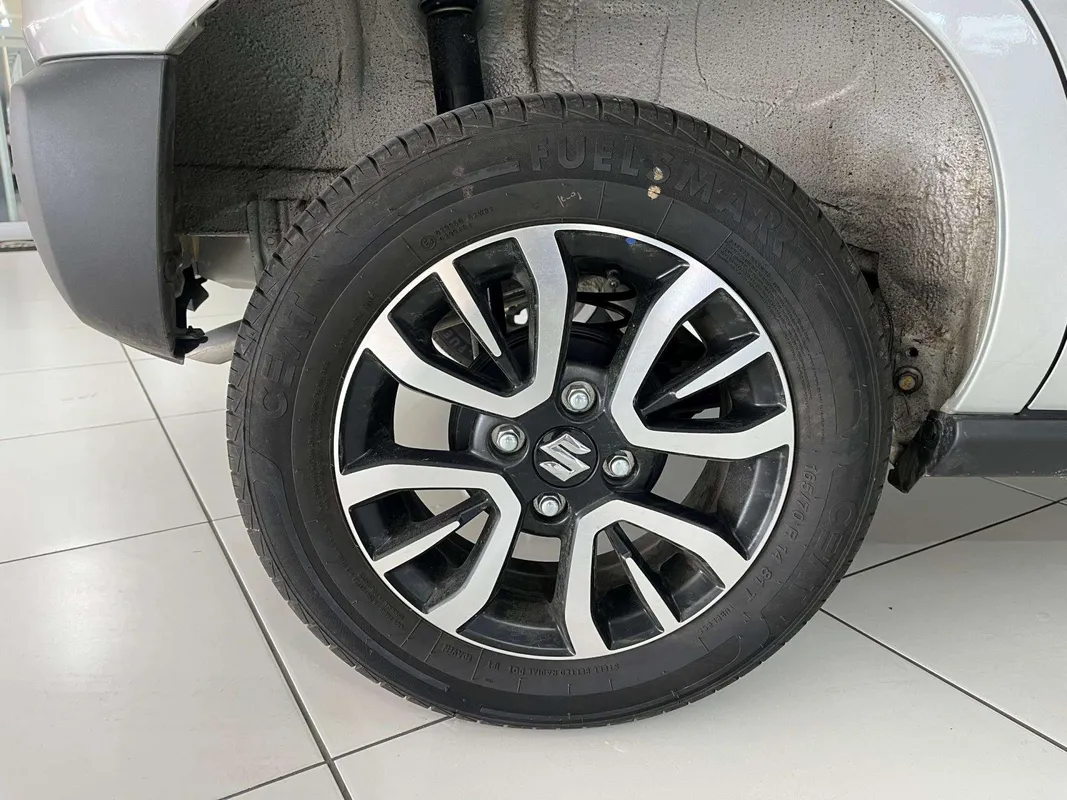 Suzuki S-Presso 1.0 GL+ AMT - Image 9